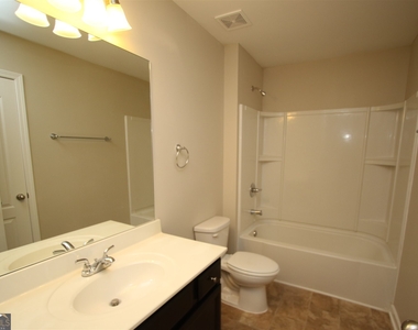 161 Granite Way - Photo Thumbnail 17