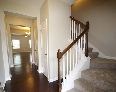 161 Granite Way - Photo Thumbnail 1