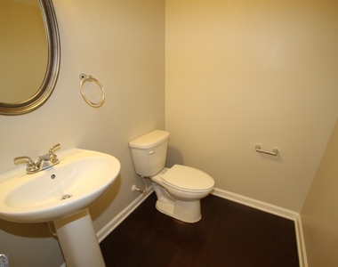 161 Granite Way - Photo Thumbnail 10