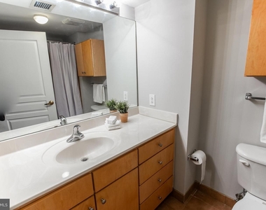 616 E St Nw #656 - Photo Thumbnail 31