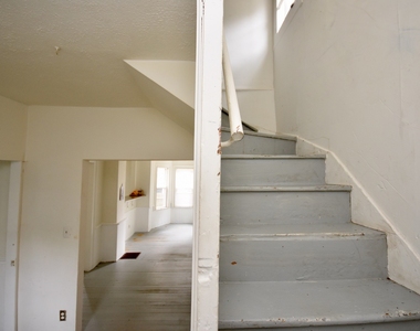 206 N Mason Street - Photo Thumbnail 32