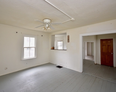 206 N Mason Street - Photo Thumbnail 9