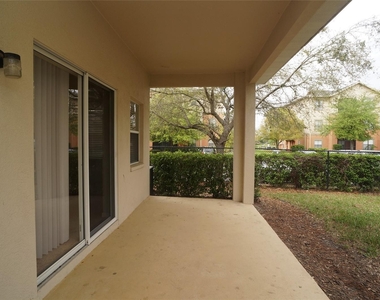 9902 Venetian River Way - Photo Thumbnail 20