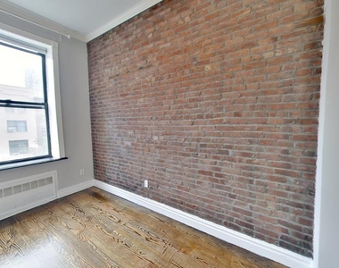 232 West 14th Street, Unit 4a - Photo Thumbnail 2