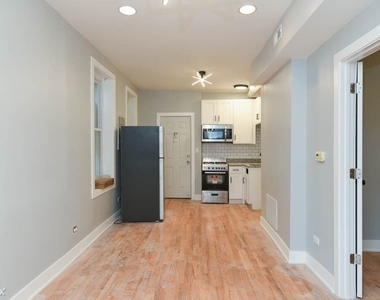 1624 W. Beach, Unit R-4 - Photo Thumbnail 8