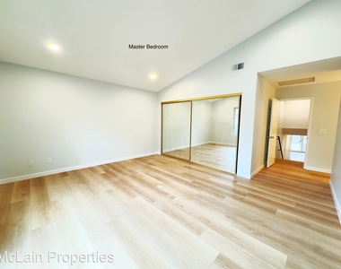 1109 Privet Street - Photo Thumbnail 22