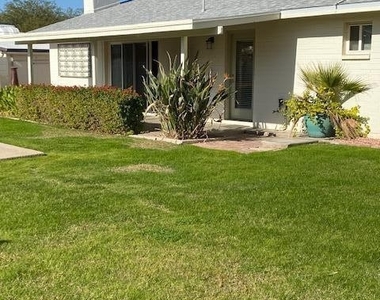 1225 E Verlea Drive - Photo Thumbnail 25