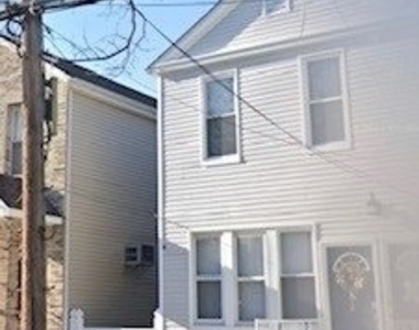 2897 Harrington Avenue - Photo Thumbnail 5