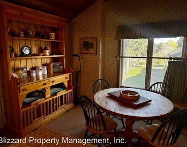 418 Snowcreek Road - Photo Thumbnail 7