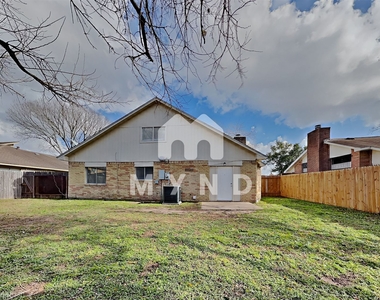 15730 Gatebriar Dr - Photo Thumbnail 22