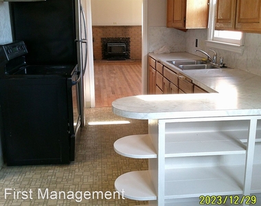 1615 South Longmont Street - Photo Thumbnail 14