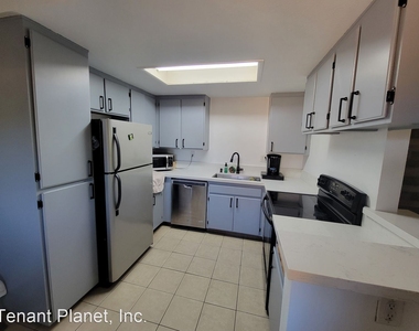 205 Woodland Pkwy Unit 236 - Photo Thumbnail 1