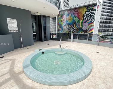 1000 S Brickell Plaza - Photo Thumbnail 25