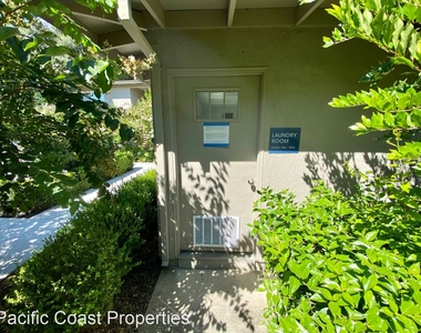 1025-1029 35th Ave - Photo Thumbnail 5