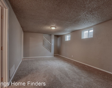 1614 Dixon Drive - Photo Thumbnail 35