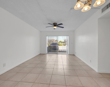 3276 Coral Ridge Drive - Photo Thumbnail 6