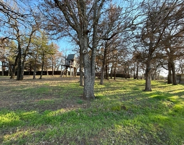 125 Woodland Drive - Photo Thumbnail 9