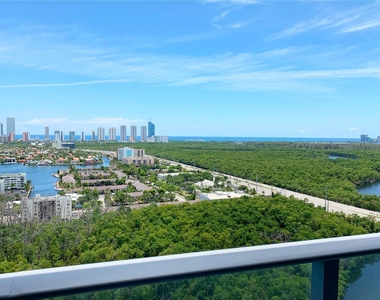 16385 Biscayne Blvd - Photo Thumbnail 18