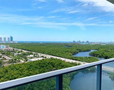 16385 Biscayne Blvd - Photo Thumbnail 17