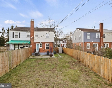 2236 Arlington Ter - Photo Thumbnail 15