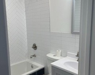 389 Crescent Street - Photo Thumbnail 5