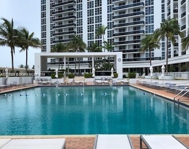 10275 Collins Ave - Photo Thumbnail 0