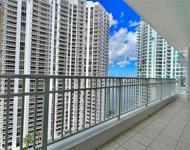 801 Brickell Key Blvd - Photo Thumbnail 18