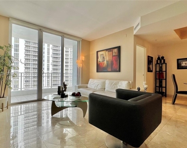 801 Brickell Key Blvd - Photo Thumbnail 9