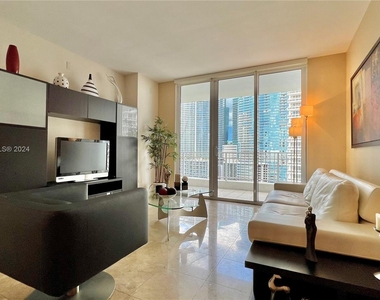 801 Brickell Key Blvd - Photo Thumbnail 11