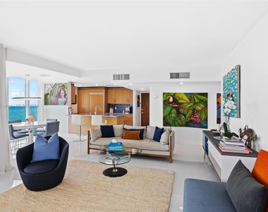 10275 Collins Ave - Photo Thumbnail 7