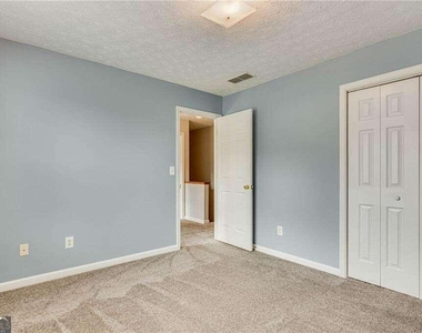 4030 Brushy Creek Way - Photo Thumbnail 30