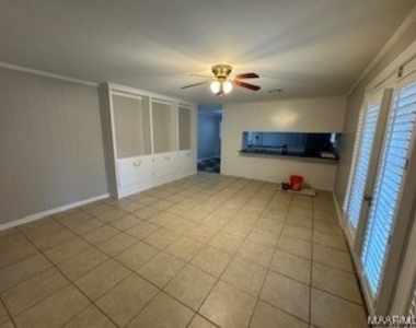 613 Shadow Lane Drive - Photo Thumbnail 8