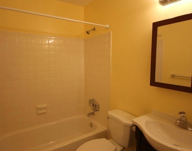 3920 Bradwater Street - Photo Thumbnail 7