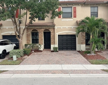 23825 Sw 117th Ct - Photo Thumbnail 1