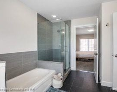 3148 John R Street - Photo Thumbnail 12