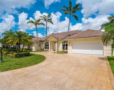 5253 Nw 94th Doral Pl - Photo Thumbnail 5