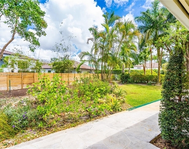 5253 Nw 94th Doral Pl - Photo Thumbnail 12