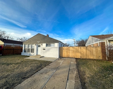 8034 S Kenton Avenue - Photo Thumbnail 16