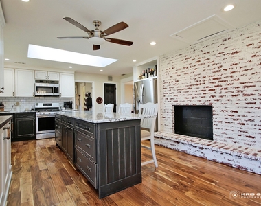 21624 N Harbor Road - Photo Thumbnail 6