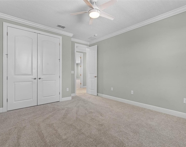 15216 Johns Lake Pointe Boulevard - Photo Thumbnail 39