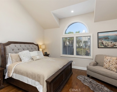 24536 Santa Clara Avenue - Photo Thumbnail 38