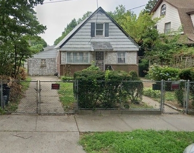 89-48 196th Street - Photo Thumbnail 0