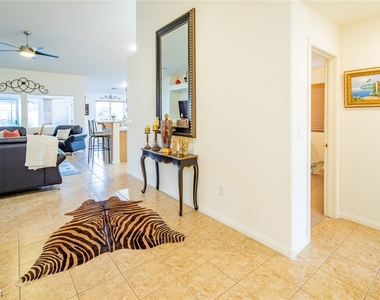 10916 Bandol Place - Photo Thumbnail 4