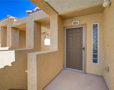 820 Canterra Street - Photo Thumbnail 2