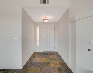 820 Canterra Street - Photo Thumbnail 3