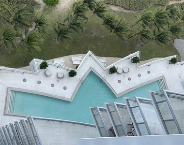 17001 Collins Ave - Photo Thumbnail 47