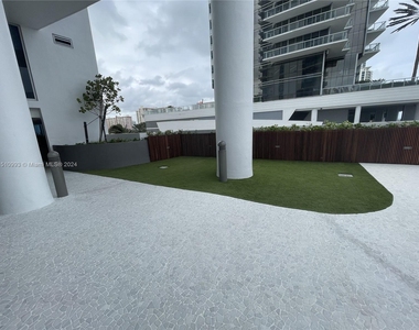 17001 Collins Ave - Photo Thumbnail 68