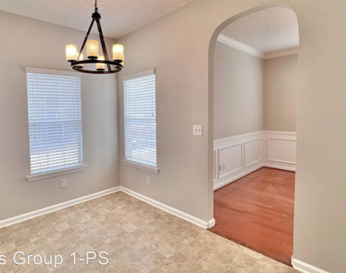 2804 Bridlewood Terrace - Photo Thumbnail 7