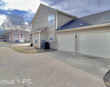 2804 Bridlewood Terrace - Photo Thumbnail 2