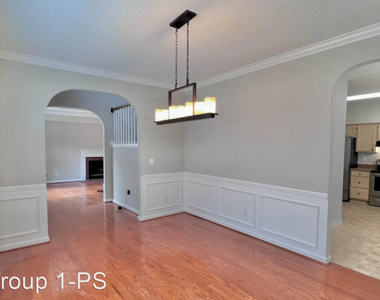 2804 Bridlewood Terrace - Photo Thumbnail 8